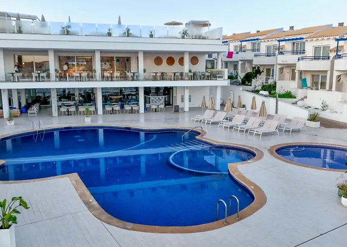 Ξενοδοχείο Parque Nereida 4*