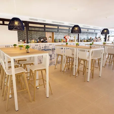 Parque Nereida 호텔